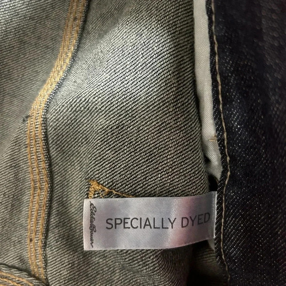EDDIE BAUER Boyfriend Relaxed Button Fly Ladies Specially Dyed Dark Jean Sz T20 - Picture 7 of 10